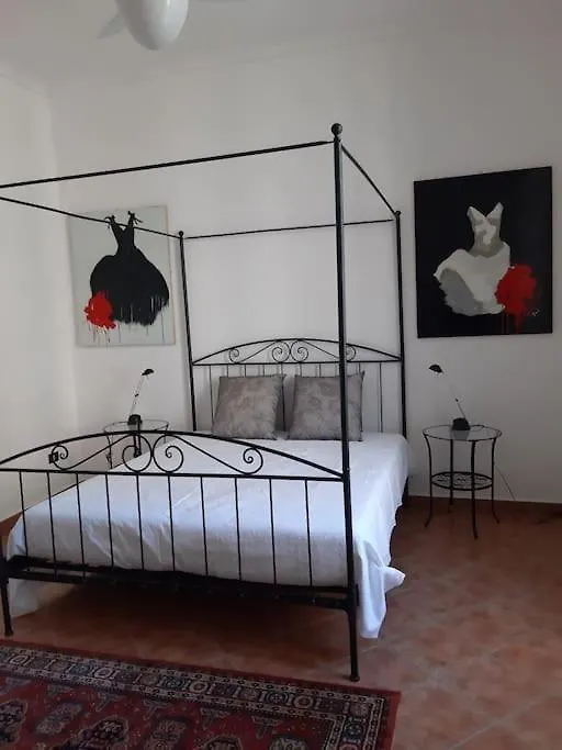 Mi12 Apartment Albenga Italy