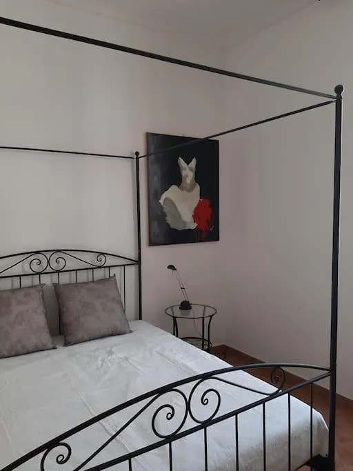 Mi12 Apartment Albenga Italy